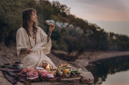 Impression von Florina Venus – Schamanische Arbeit | Kakao-Zeremonien, Yoga & Tätowierungen