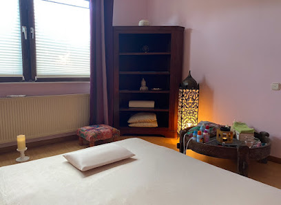 Impression von Gesundheitstempel Lind — Reiki-Therapie, Tier-Reiki, Tierkommunikation, Wellnessmassagen, Lebensberatung, Fernbehandlung